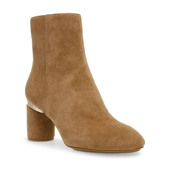Anne Klein | Women’s tan faux suede round heel, side zip ankle boots, size 8 - Picture 1 of 13